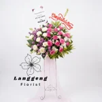 standinding flower putih pink